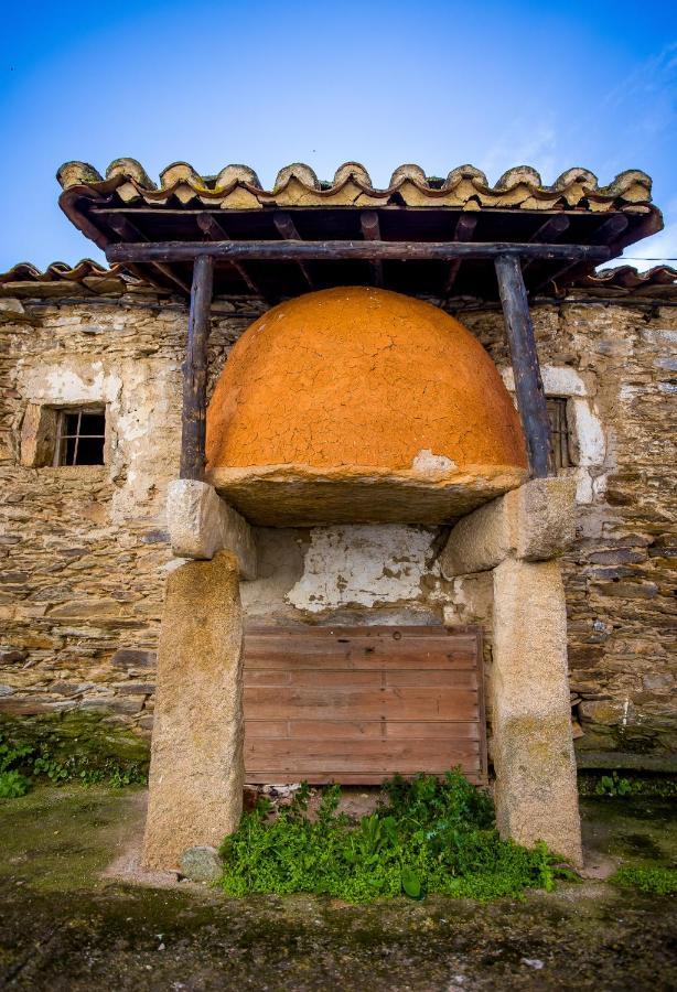 El Hogar Del Herrero Ahigal de los Aceiteros Buitenkant foto